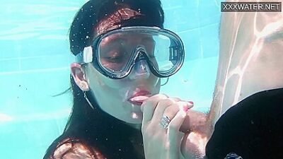 Minnie Manga – Minnie Gets Hardcore Face And Pussy Fucked