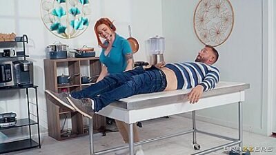 / – Sinatra Monroe, Will Pounder The Smashnow Gal