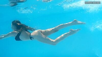 Smoking Hot Hungarian Bonnie Chick Swimming